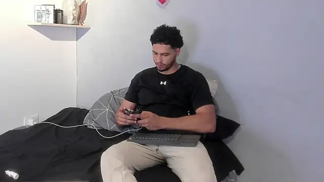 Kris Khalifa69 online show from July 16, 2026, 10:18 pm