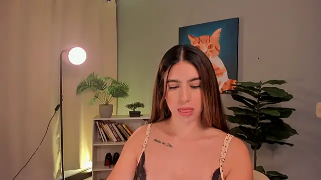 LiaPearce online show from June 5, 2026, 1:06 pm
