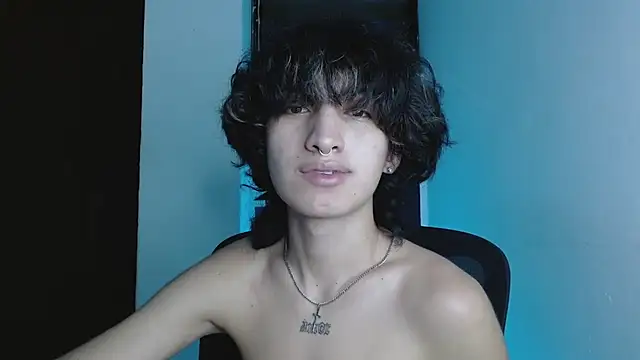 Snapshot of littlextreme chatting on June 12, 2026, 2:31 am littlextreme online show from June 12, 2026, 2:31 am
