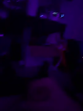 Hugetings online show from December 19, 2025, 1:31 am