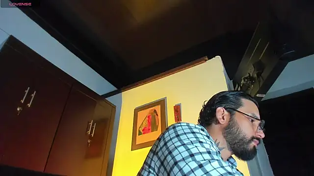 CamiloGray  online show from January 19, 2026, 3:38 pm