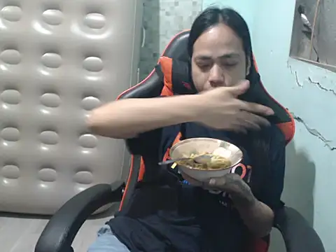 itsmacky4u online show from September 25, 2025, 3:51 pm