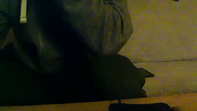 Snapshot of Dzutt chatting on January 11, 2025, 4:38 am Dzutt online show from January 11, 2025, 4:38 am