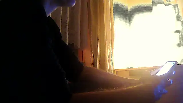 Snapshot of Dzutt chatting on January 12, 2025, 1:32 am Dzutt online show from January 12, 2025, 1:32 am