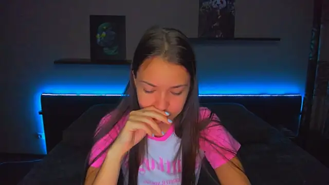 AlexaBarkley online show from October 23, 2025, 12:20 am