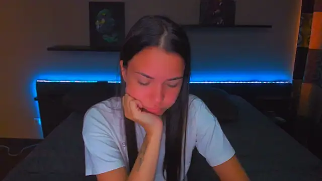 AlexaBarkley online show from June 26, 2026, 12:27 am