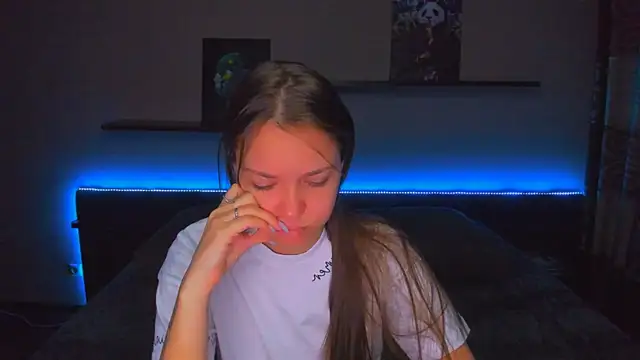 AlexaBarkley online show from February 12, 2026, 12:32 am