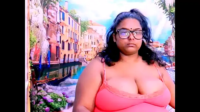 Indianfairy99 online show from July 6, 2026, 5:26 pm