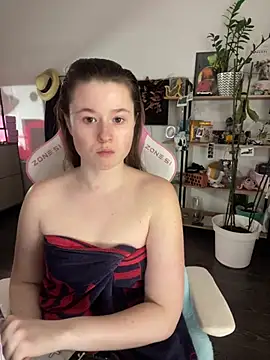 sweetest pie online show from April 30, 2026, 8:38 pm