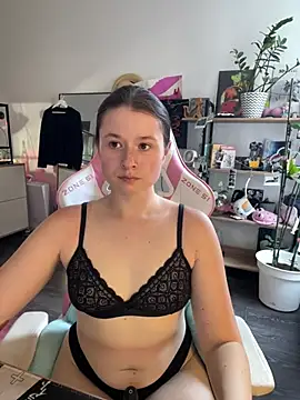 sweetest pie online show from July 13, 2026, 3:00 pm