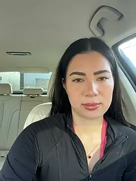 Snapshot of clairewntr chatting on February 8, 2026, 1:53 pm clairewntr online show from February 8, 2026, 1:53 pm