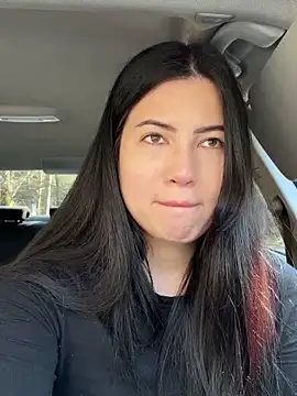 Snapshot of clairewntr chatting on March 6, 2025, 10:52 am clairewntr online show from March 6, 2025, 10:52 am