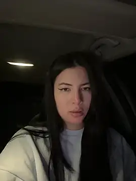 Snapshot of clairewntr chatting on March 6, 2025, 10:58 pm clairewntr online show from March 6, 2025, 10:58 pm