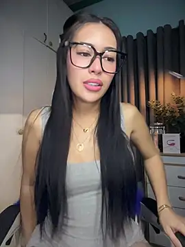 Jasmine Elcock online show from June 3, 2026, 6:12 pm