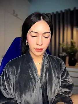 Jasmine Elcock online show from April 22, 2026, 2:02 pm