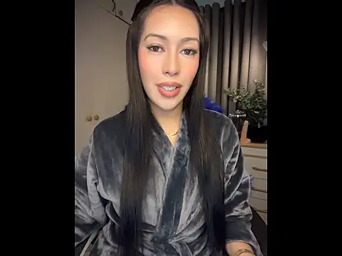 Jasmine Elcock online show from May 8, 2026, 5:50 pm