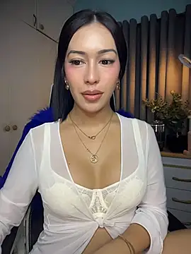 Jasmine Elcock online show from May 5, 2026, 12:13 am