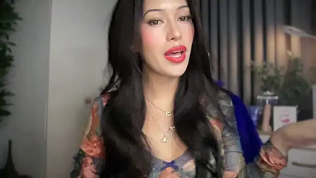 Jasmine Elcock online show from June 19, 2026, 6:47 pm
