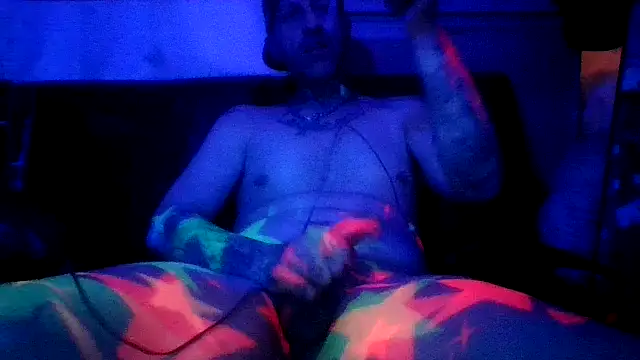 Snapshot of CAMINCHANCE chatting on February 16, 2026, 2:48 pm CAMINCHANCE online show from February 16, 2026, 2:48 pm