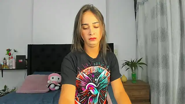 AndreaStivens online show from October 3, 2025, 9:00 am