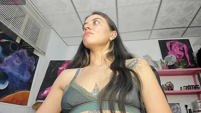 mariecam420 online show from March 31, 2026, 3:36 pm