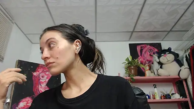 mariecam420 online show from June 2, 2026, 12:10 am