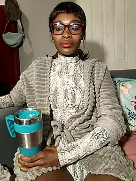 HoneyDropsX online show from July 10, 2026, 3:06 am