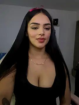 anniehart online show from November 9, 2025, 2:26 am