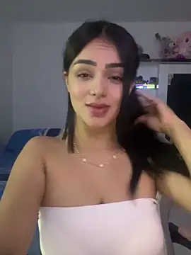 anniehart online show from November 14, 2025, 2:04 am