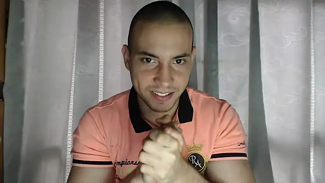 Armando 2002 online show from September 30, 2025, 4:57 pm