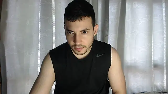 Armando 2002 online show from February 26, 2025, 5:10 pm