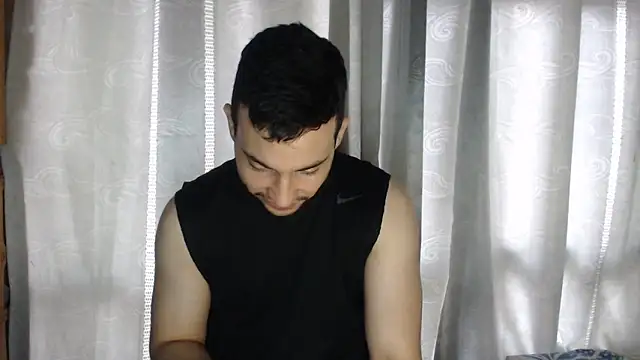 Armando 2002 online show from February 25, 2025, 3:53 pm