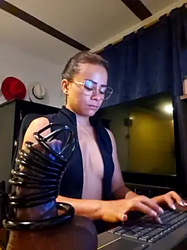 MistressSlut1 online show from March 3, 2026, 10:00 am