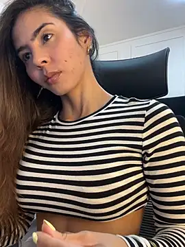 RouseColins online show from September 12, 2025, 6:18 pm