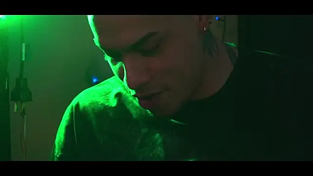 BestMasterForYou online show from January 14, 2026, 10:02 pm