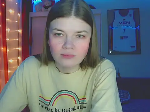 Snapshot of Klementa chatting on February 2, 2026, 6:51 pm Klementa online show from February 2, 2026, 6:51 pm