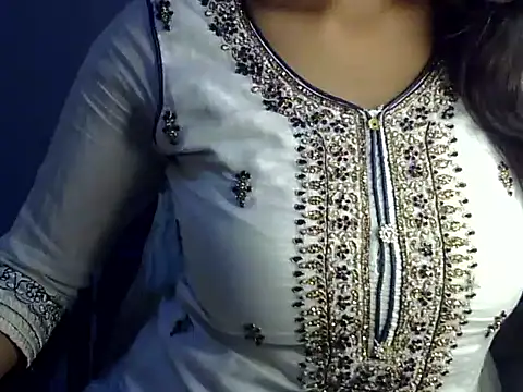 Snapshot of SiaraSiyA chatting on May 13, 2026, 5:20 pm SiaraSiyA online show from May 13, 2026, 5:20 pm