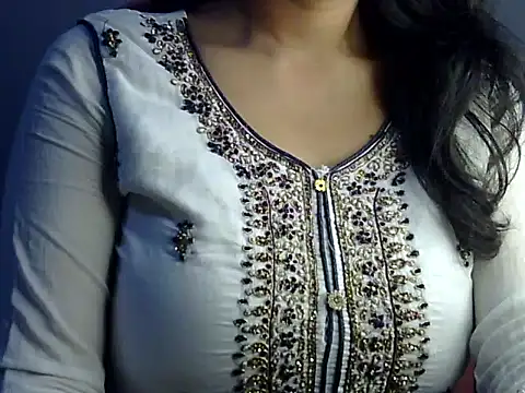 Snapshot of SiaraSiyA chatting on May 7, 2026, 5:27 pm SiaraSiyA online show from May 7, 2026, 5:27 pm