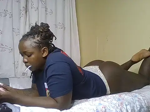 Pink pussy - online show from April 23, 2026, 7:48 pm