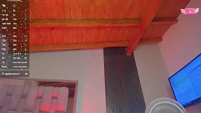 swt-booty online show from December 2, 2025, 7:04 pm