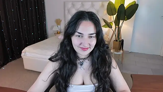 Snapshot of CeceliaJohnson chatting on June 10, 2026, 6:14 am CeceliaJohnson online show from June 10, 2026, 6:14 am