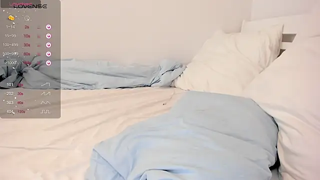  Snorkmaiden  online show from September 15, 2025, 12:16 pm