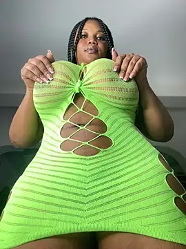 Hyra Ari online show from March 13, 2026, 3:55 am