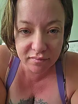 julimonroe online show from July 10, 2026, 1:00 pm