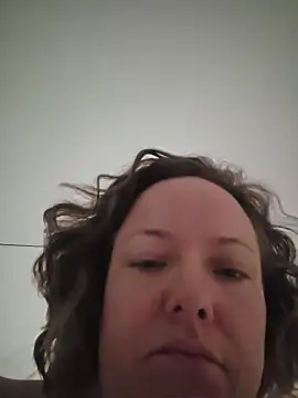 julimonroe online show from June 27, 2026, 12:44 pm
