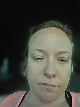 julimonroe online show from July 12, 2026, 1:39 am