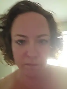 julimonroe online show from June 24, 2026, 11:13 pm