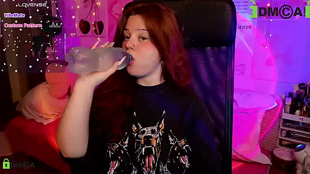 StellaMilla online show from June 27, 2026, 10:16 pm