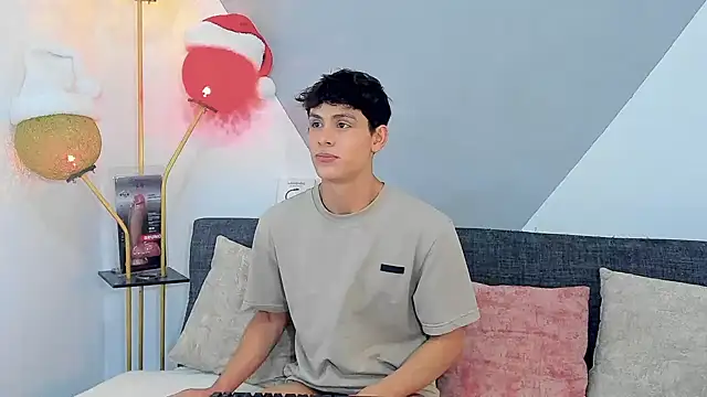 logan thomas online show from December 19, 2024, 8:13 am