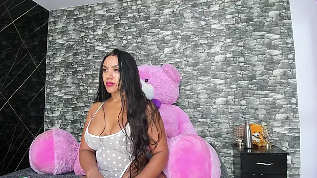 HeidyWillss online show from March 18, 2025, 7:22 pm